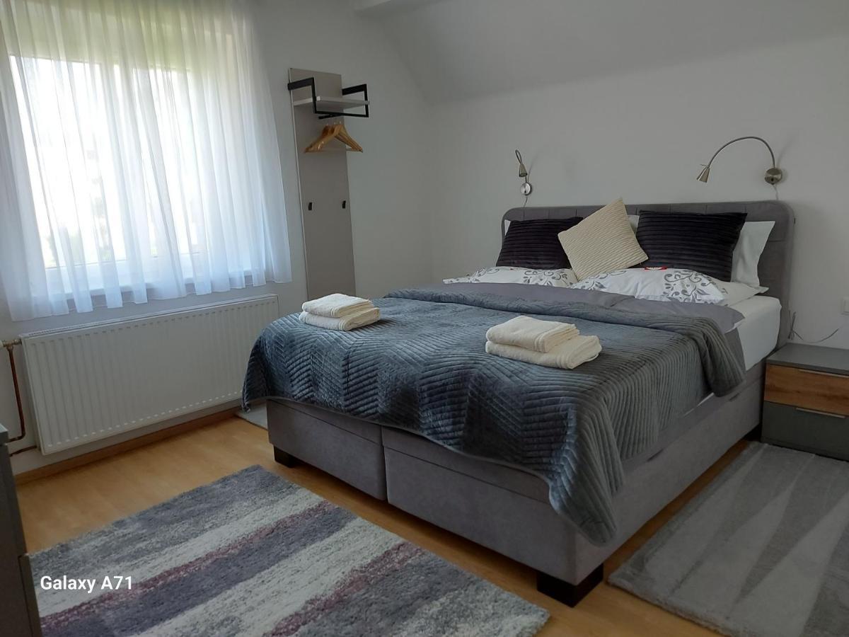 Ferienhaus Kaethe Klagenfurt am Woerthersee Esterno foto