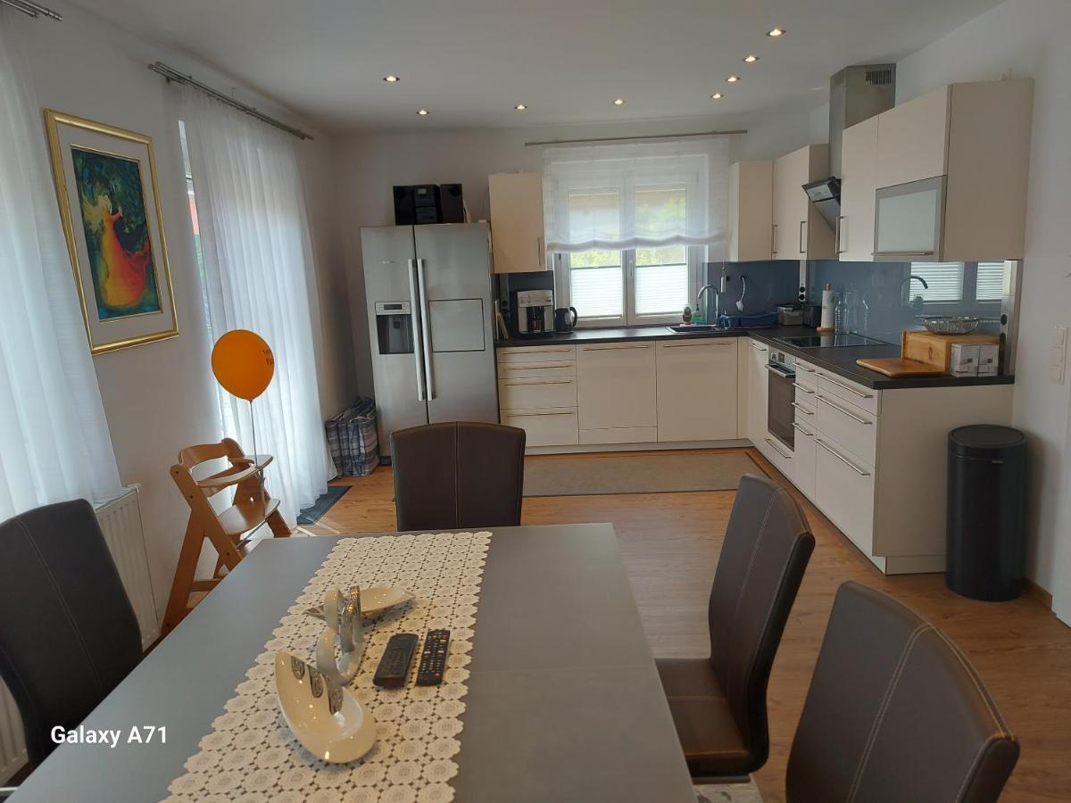 Ferienhaus Kaethe Klagenfurt am Woerthersee Esterno foto